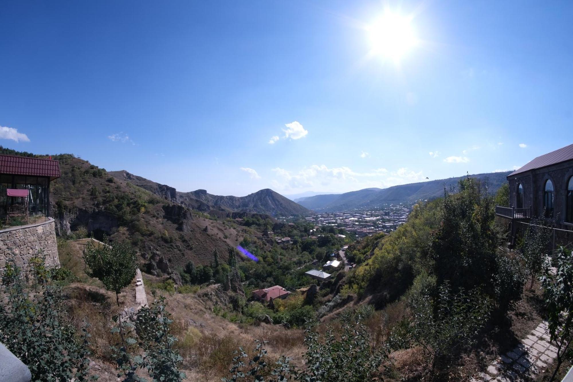 Khoreayi Dzor غوريس المظهر الخارجي الصورة